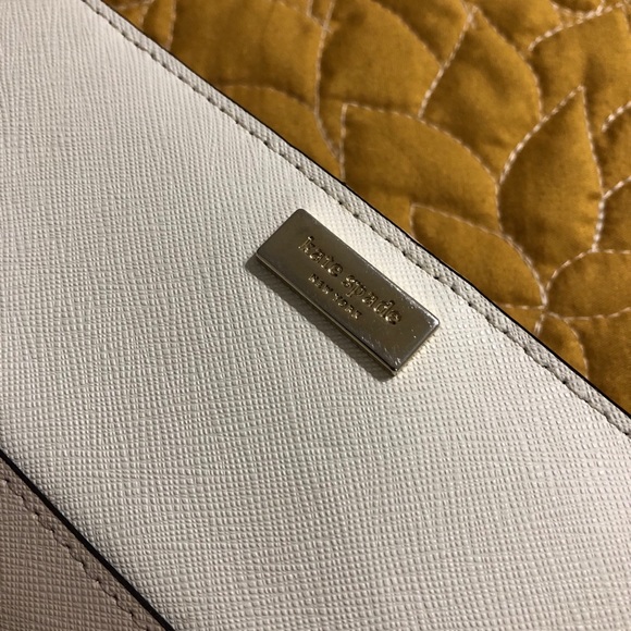 kate spade two tone slim bifold wallet - Picture 2 of 5